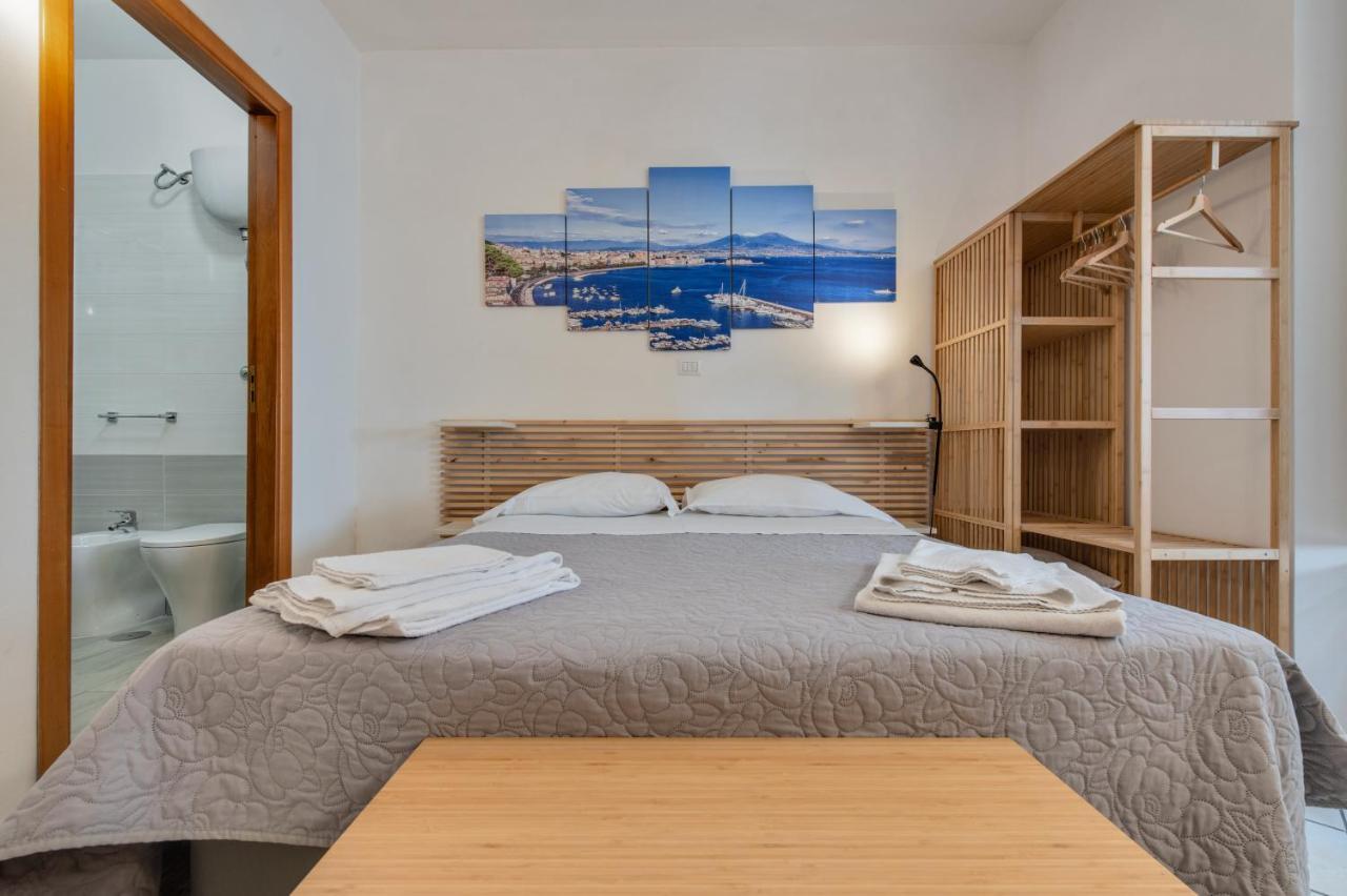 Forcella Studio Apartments Napoli Esterno foto