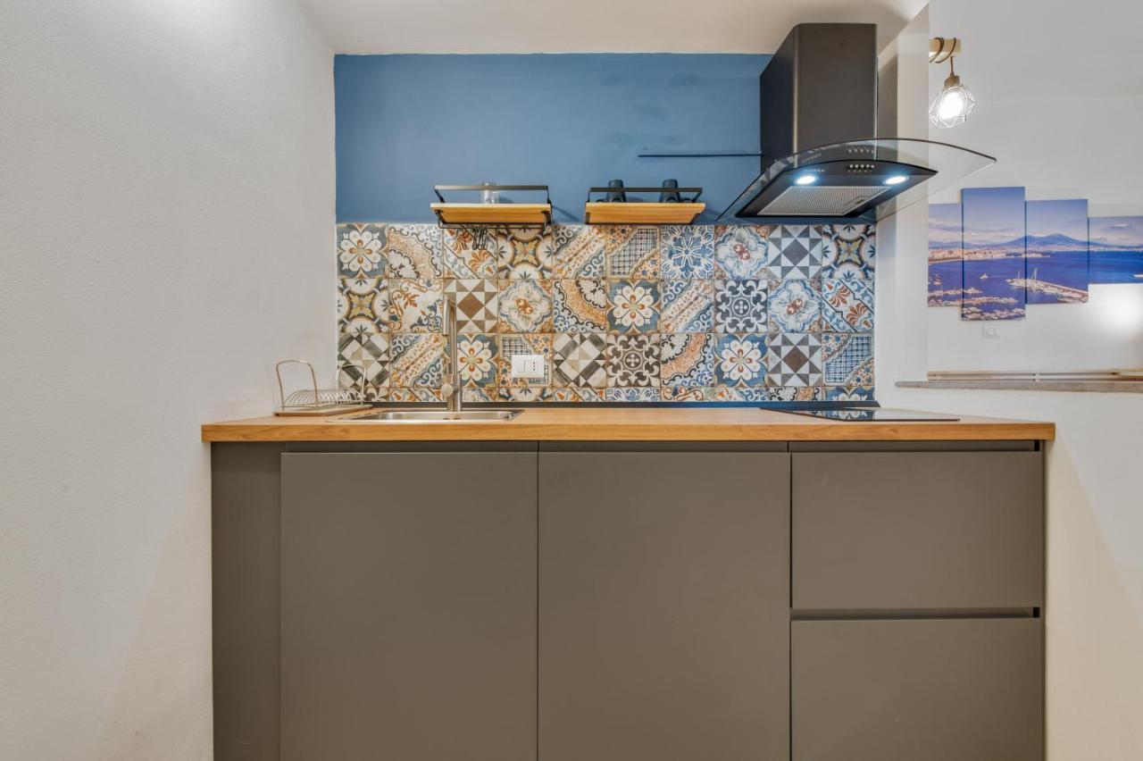 Forcella Studio Apartments Napoli Esterno foto
