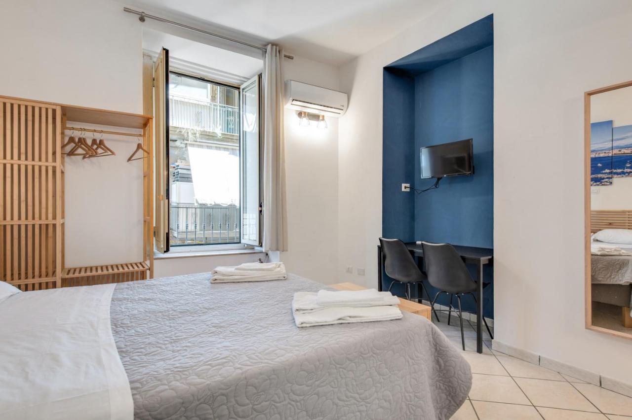 Forcella Studio Apartments Napoli Esterno foto